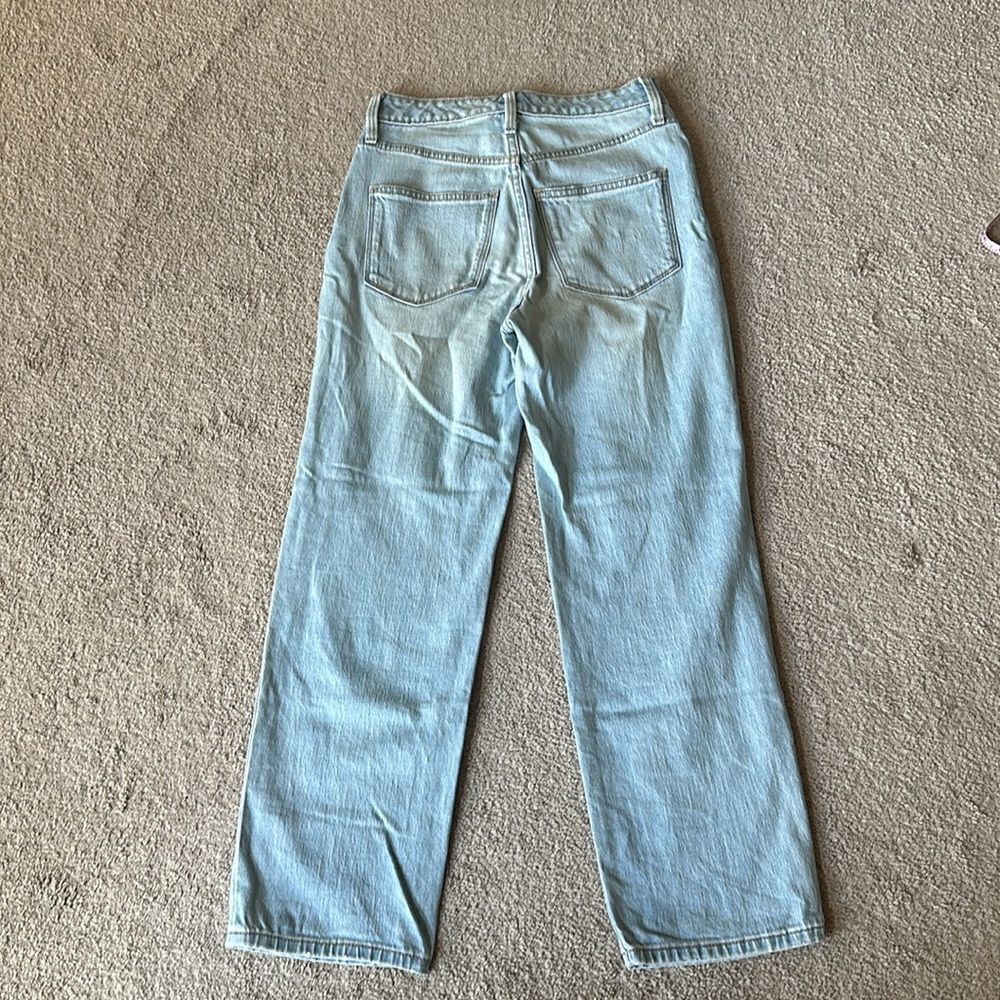 Universal Thread Women’s Distressed Boyfriend Jea… - image 2